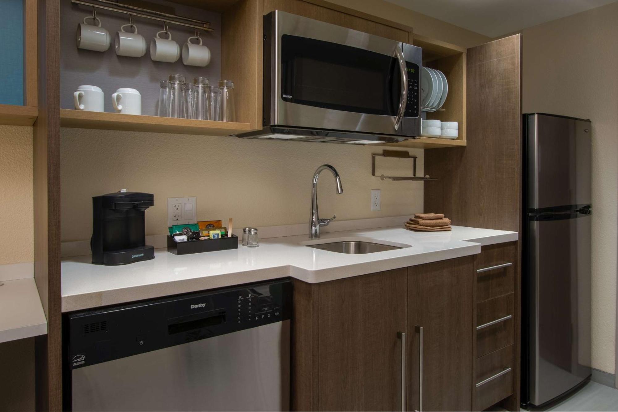 Home2 Suites By Hilton Grove City Columbus Екстериор снимка